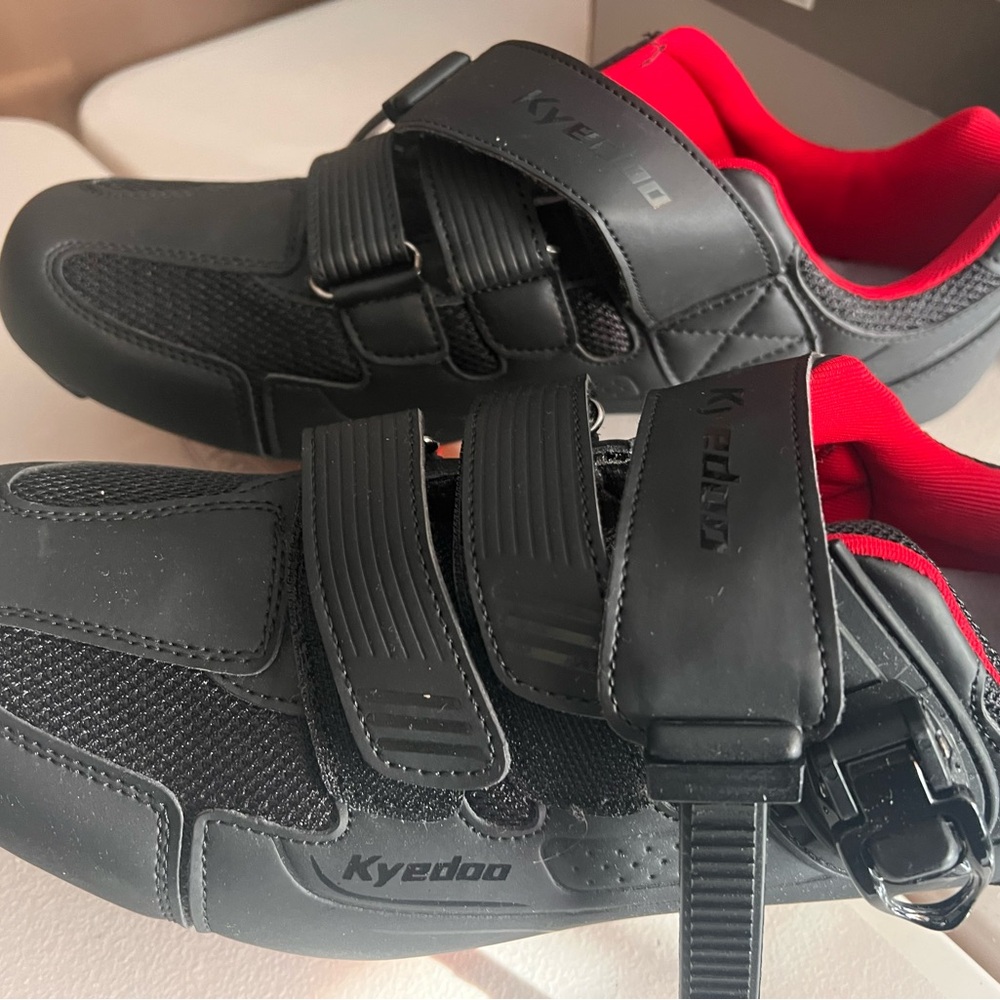 Men's Black Athletic Shoes BIKE SHOES